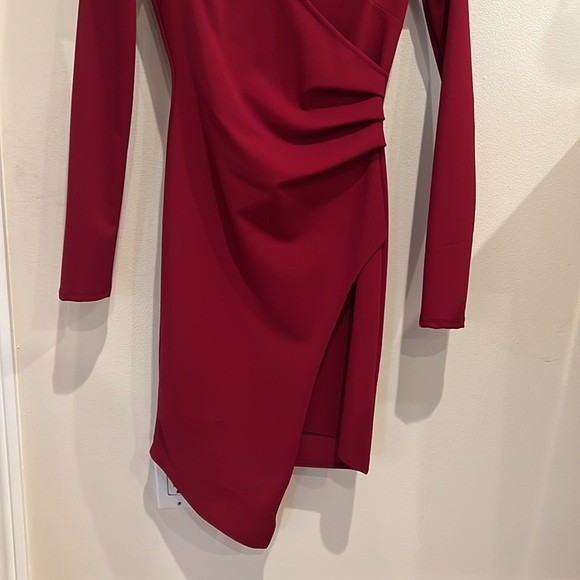 Lulu’s Dress Love Me Long Sleeve Bodycon Christmas Holiday Red Small - Picture 4 of 4